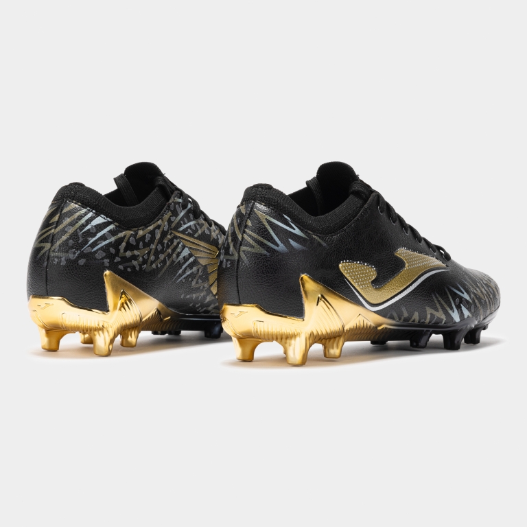 STRIKER 2501 BLACK FIRM GROUND