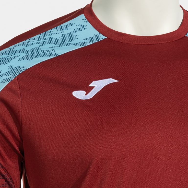 CHAMPIONSHIP VIII SHORT SLEEVE T-SHIRT BURGUNDY SKY BLUE