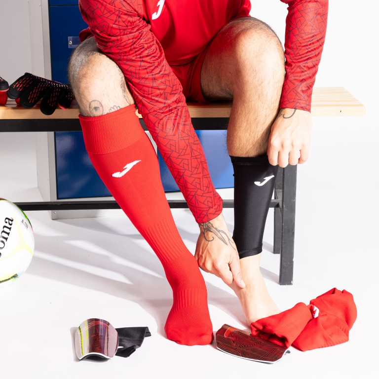 SPARTAN SHIN GUARDS RED BLACK 