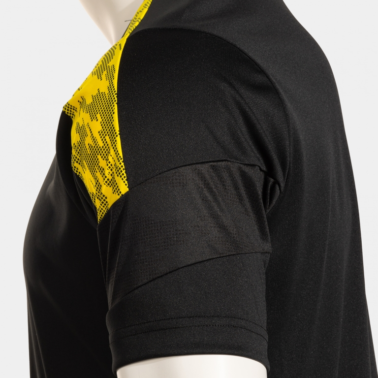 CHAMPIONSHIP VIII SHORT SLEEVE T-SHIRT BLACK YELLOW