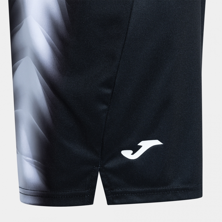 FINAL FOUR SET BLACK WHITE